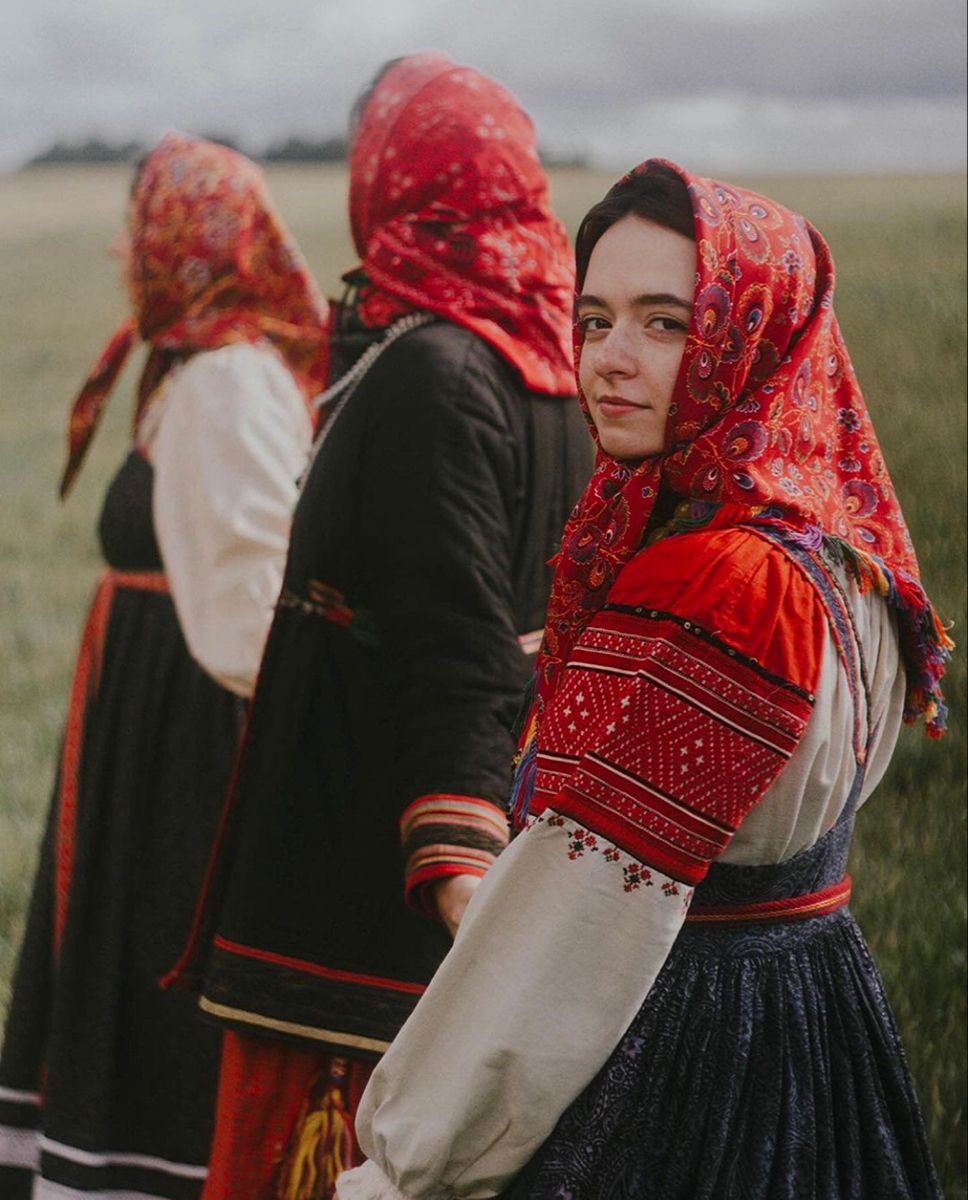 Women in Slavic costumes in Jerusalem