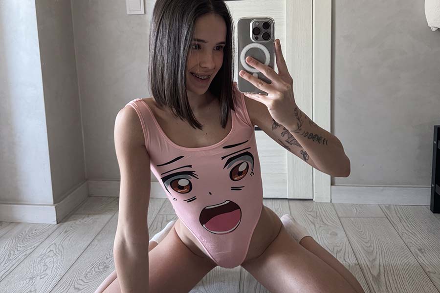 Model Tina in Jerusalem